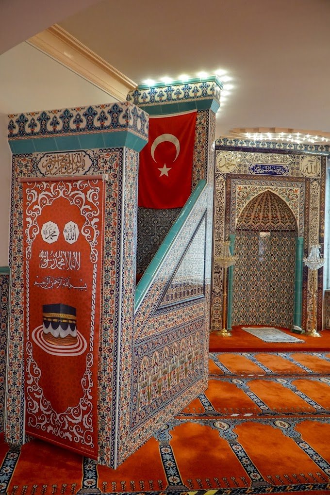 mehmet-akif-moschee-munchen-1.jpg