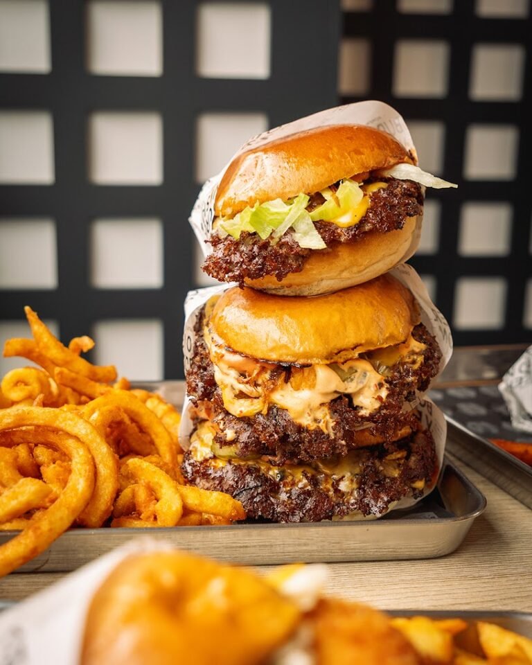joinhalal_burger_Vision_Mitte_2.jpg