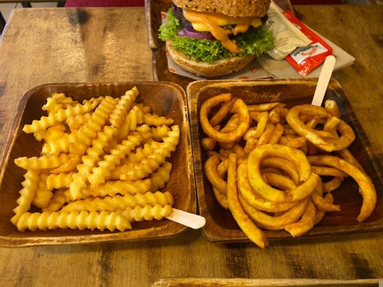 thronburger-friedrichshain-3.jpg